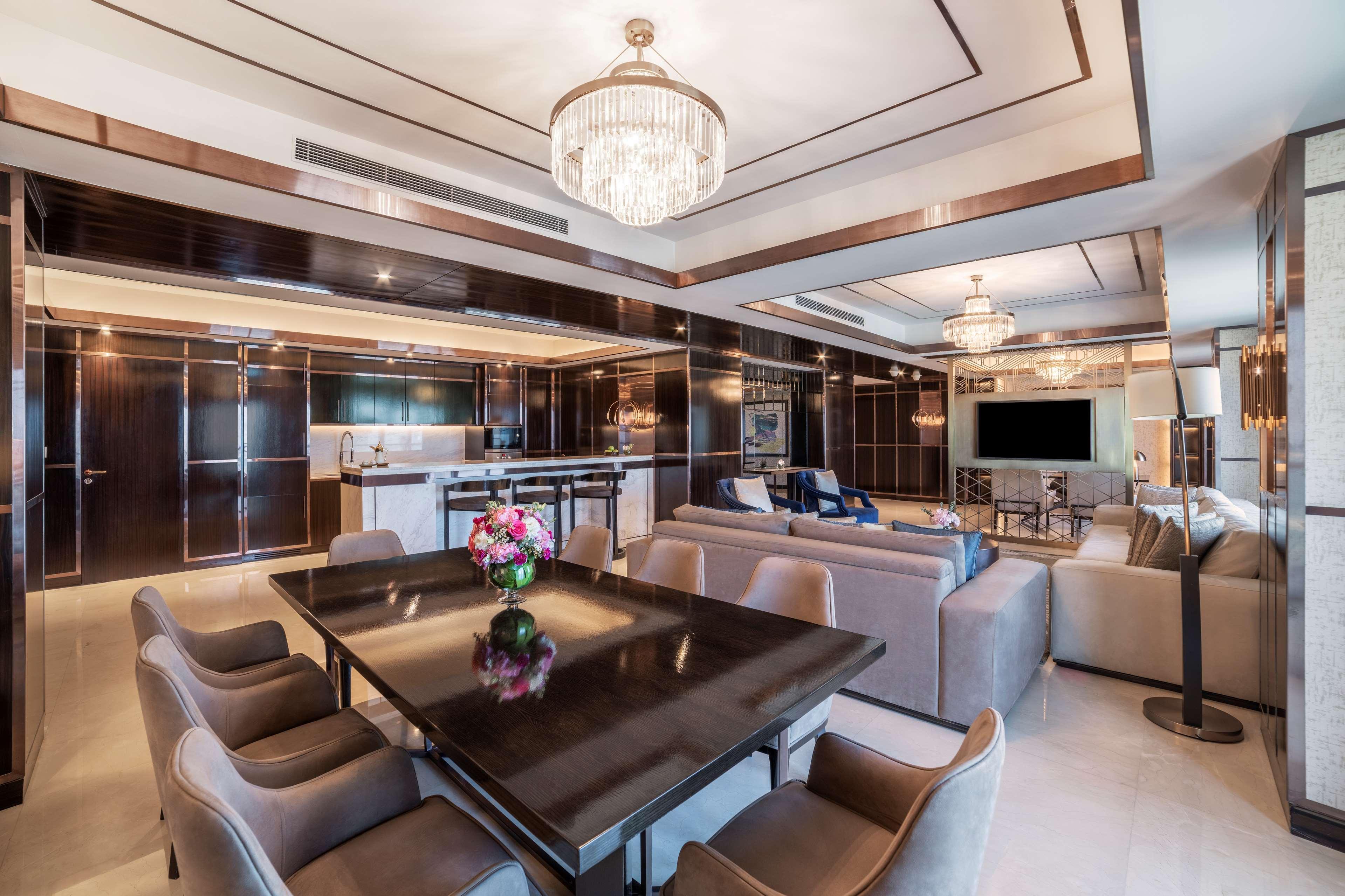 Hotel Hilton Doha The Pearl Exterior foto The interior of the Presidential Suite