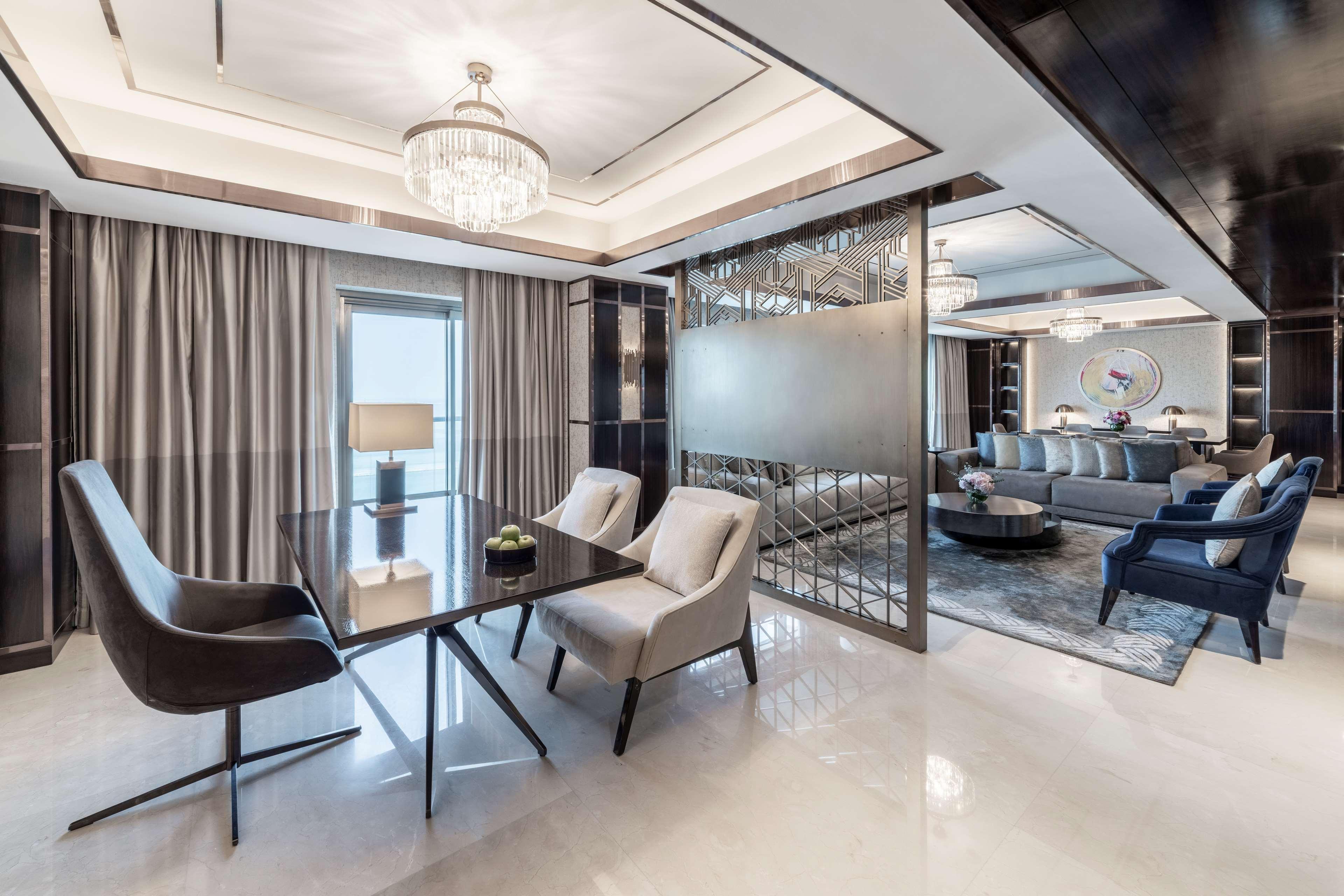 Hotel Hilton Doha The Pearl Exterior foto The Presidential Suite